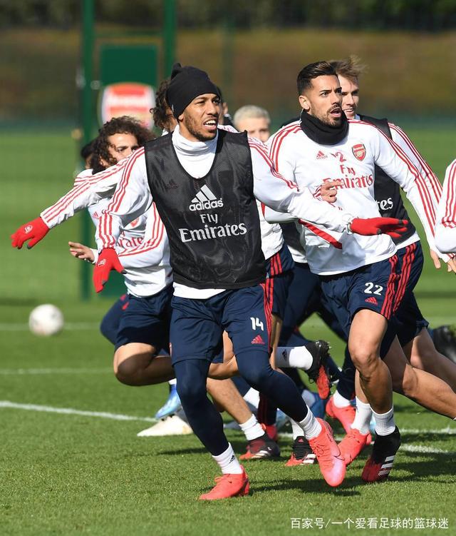 包含转会期新疆广汇备战足总杯；再遭质疑细节曝光；态度坚定；训练强度明显提升的词条