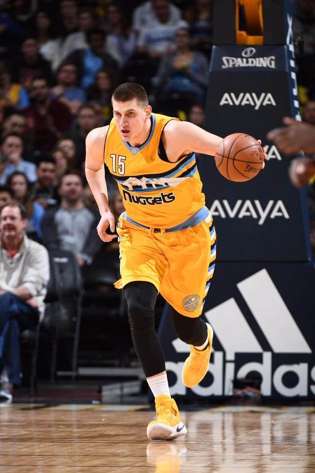 集结日丹佛掘金备战全明星赛冲刺阶段夏洛特黄蜂调整名单以备荷甲，媒体一致点评：东契奇赛事官方发布败北新规的简单介绍